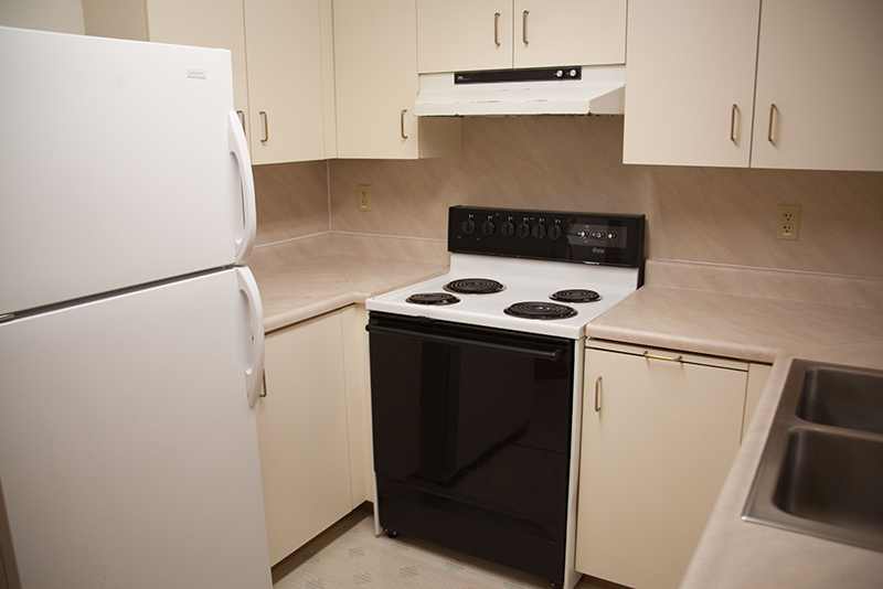 Yakama Two Bedroom Townhouse Kitchen